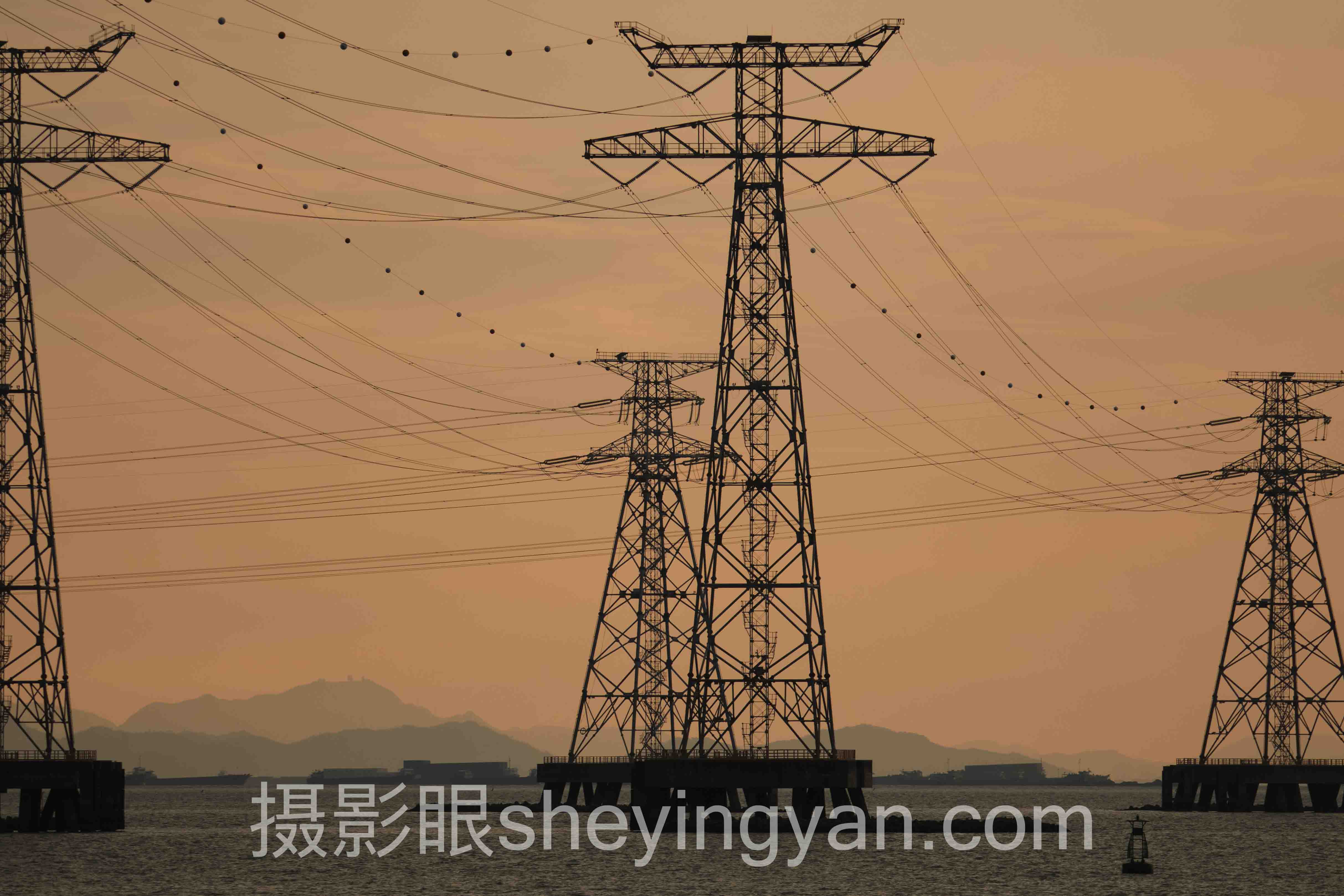 摄影照片点评大师的5个实用技巧
