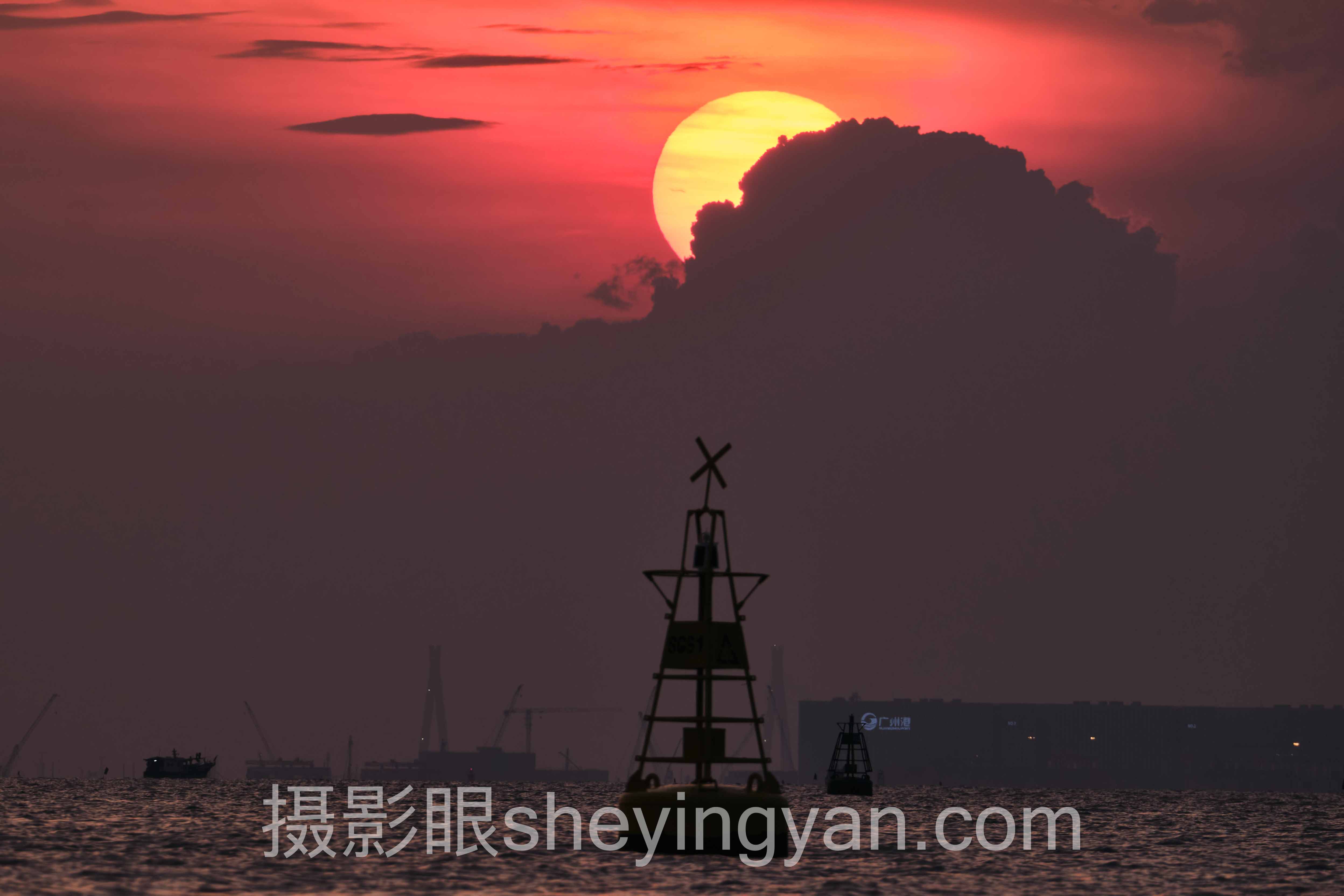 深度解析：照片点评与AI照片评分的核心问题与答案